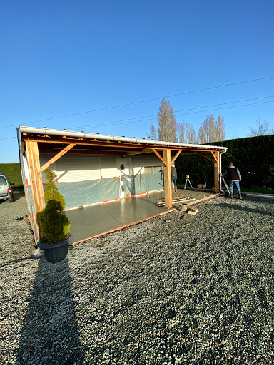 OUEST peinture ravalement, Couverture, Nettoyage Démoussage de toiture à Angers 49000 - Thumbnail