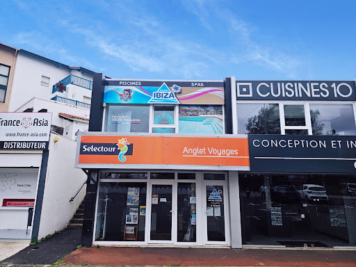 Photo de Piscines Ibiza Anglet à Arcangues (64200)