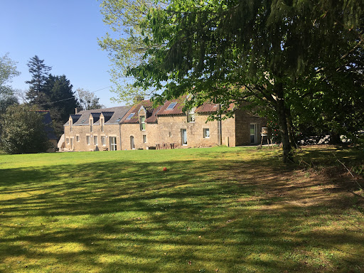 Photo de Le gîte de la Marion et sa piscine intérieure chauffée (13 couchages - Bretagne - Morbihan) à Priziac (56320)