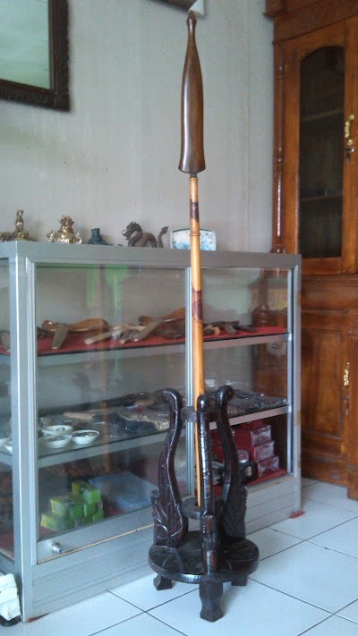 Photos of Antique Gallery, Agate & Lawasan