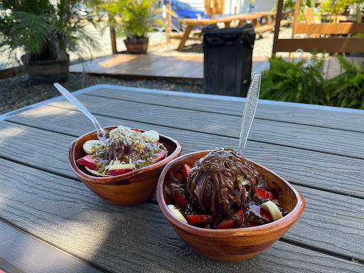 Backyard Açai Gallery - United States
