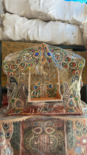 Experience the divine with our exquisitely handcrafted Jhula