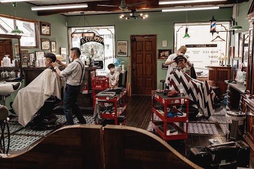 Woodys barber shop