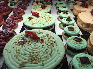 Photo n°37 de Boulangerie Pâtisserie et Chocolaterie Roidor à Voisins-le-Bretonneux (Pâtisserie)