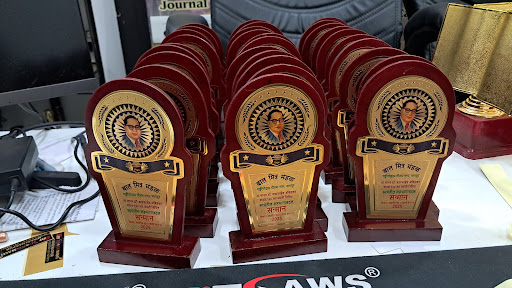Sportsmasti trophy shop post image