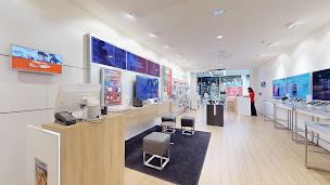 Photo n°3 de Boutique SFR Beziers Voie Domitienne à Béziers (Opérateur téléphonique)