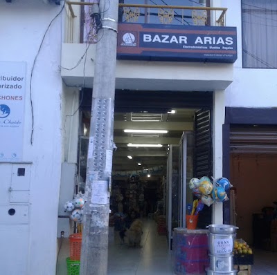 Photos of Comercial Arias