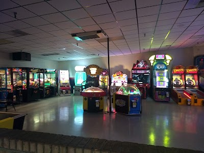 Novi Bowl Family Fun Center