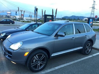 Photos of Makina me Qera Lindi / Rent a car