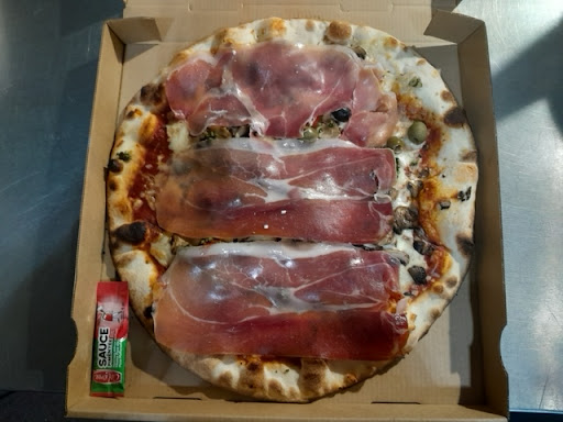 Photo 2 - Pizza FoodTruck