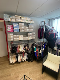 Photo n°6 de AMADEO Médical à Pontoise (Magasin de matériel orthopédique)