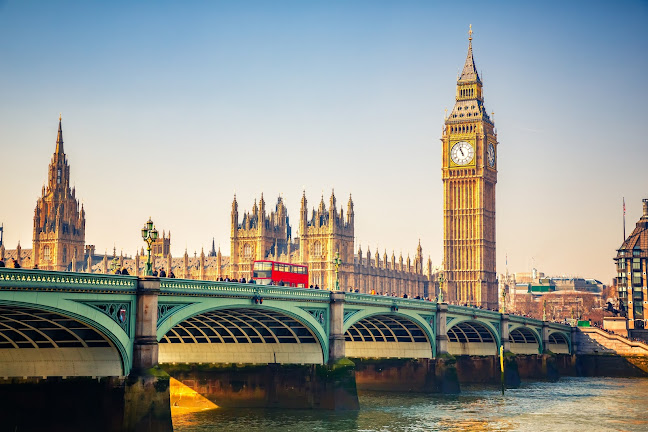 Mason & Green - Airport, Station and Port Transfers - Taxi service