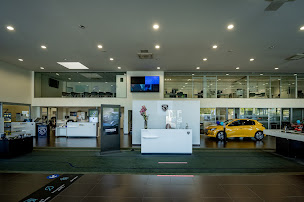 Photo n°23 de PEUGEOT BOURGOIN JALLIEU - Autobernard à Bourgoin-Jallieu (Vendeur de voitures d'occasion)