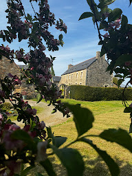 Photo n°43 de Le Domaine de Coat Rogan, 4 Gîtes, 4 Chambres d'hôtes et ses tables d'hôtes. à La Roche-Jaudy (Gîte)