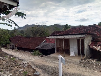Photos of Balai Desa TEGIRI