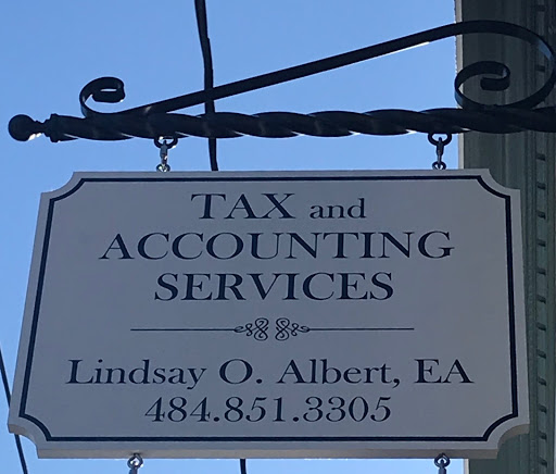 Lindsay O. Albert, EA