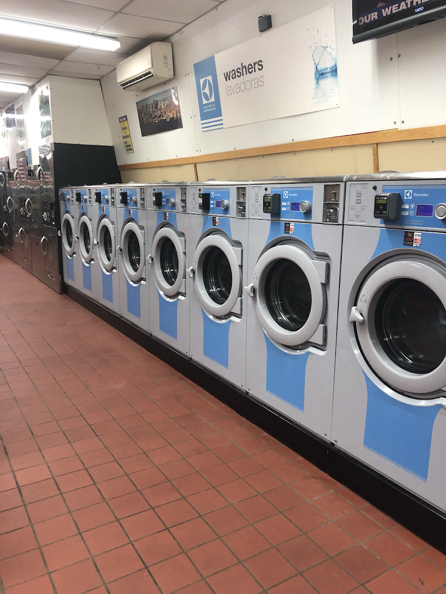 Community Laundry laundromat interior in Cambridge, MA