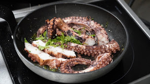 Photo n°76 de MAMÉ à Saint-Tropez (Bar à vin)