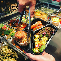 Photo n°14 de Lucien - Saint Lazare à Paris (Restauration rapide)