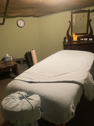 Heart and Hands Massage and Clay LLC Gallery - United States