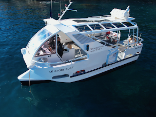 Photo n°11 de Localanque : Location bateaux Marseille à Marseille (Entreprise de pompes funèbres)