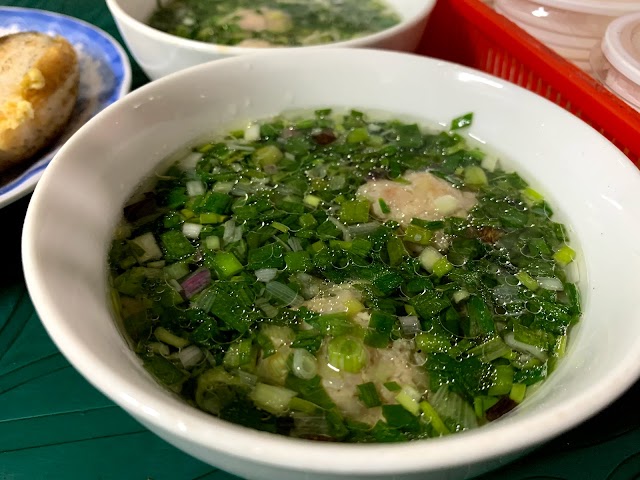 Bánh Căn Cô Chín