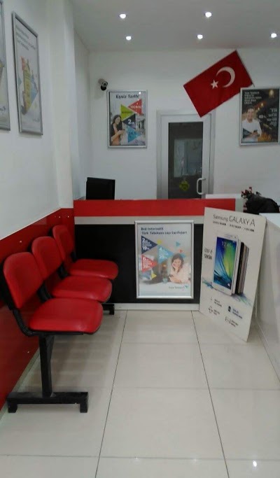 Photos of T&uuml;rk Telekom Teknomavi G&uuml;lnar