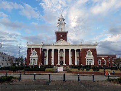 Lee County Courthouse