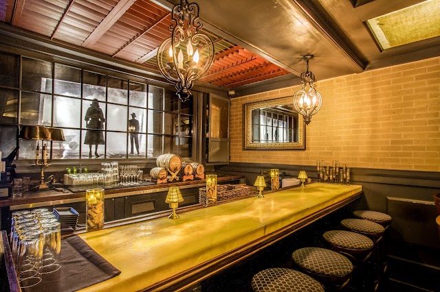 Noir Lounge