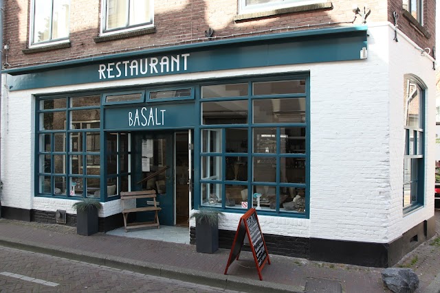 Restaurant Basalt