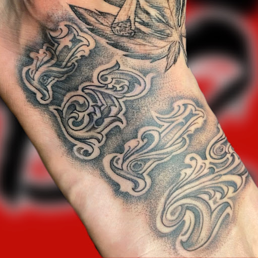Sure Art Tattoo