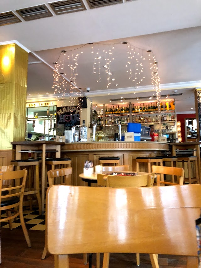 Cafe & Bar Celona Hannover Altstadt