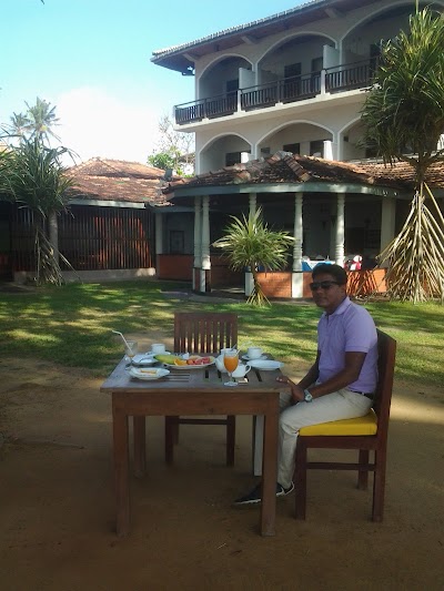 Photos of Sri Gemunu Beach Resort