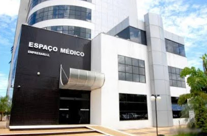 Dermatologista - Dr. Ubiratan Barbosa - Implante Capilar