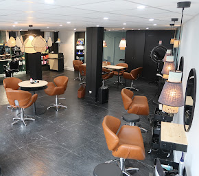 Photo n°4 de L'Atelier De Christophe à Talence (Salon de coiffure)