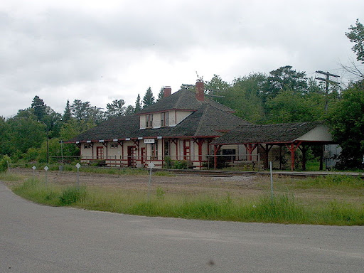 Minaki Gallery - Canada