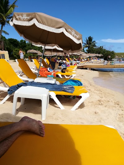 Photos of &Icirc;let de Pinel