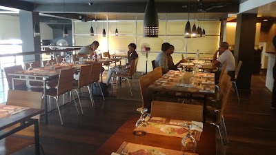 Photos of Loop Restaurant and Cafe