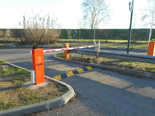 Photo n°13 de SAS SODELEC à Graveson (Menuisier)