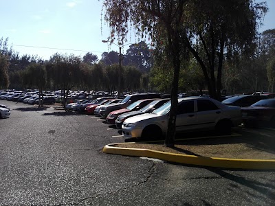 Photos of Ingreso Estacionamiento 5 - Universidad Rafael Landivar