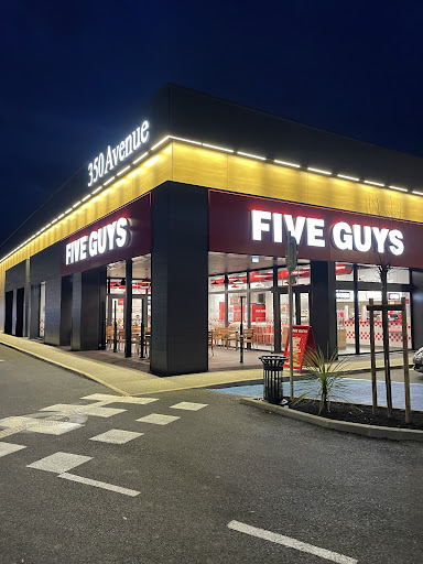 Photo 10 - LEFFIE Burger