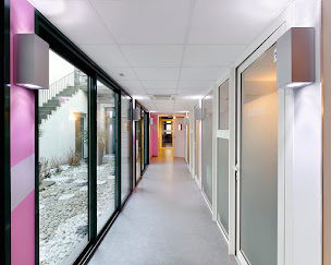 Photo n°1 de Dr. Benoît Rivière - Chirurgie dentaire & implantologie à Périgueux (Parodontiste spécialiste des implants dentaires)