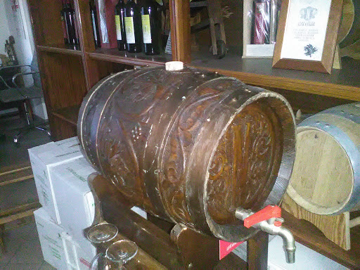 Azienda Vinicola Nicolosi - Cantina - Thumbnail