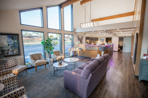 Lopez Dental Associates