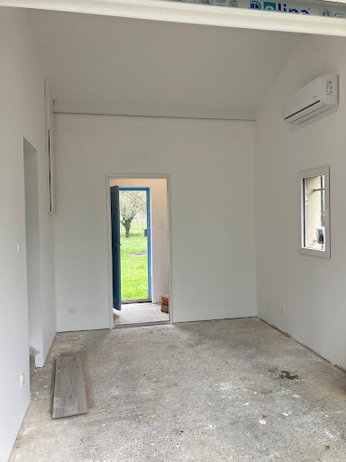 Photo de Mathieu gremillet entreprise général du bâtiment couvreur rénovation toiture bergerac à Mouleydier (24520)