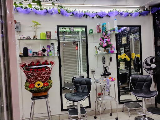 Cinthy's Salon Gallery - Mexico