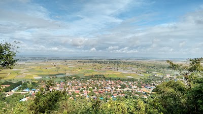 Photos of Phnom Chhngok