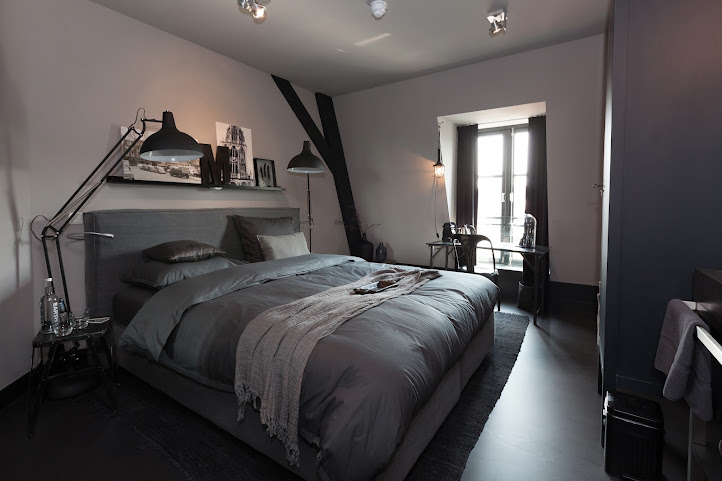 Mother Goose Hotel by null