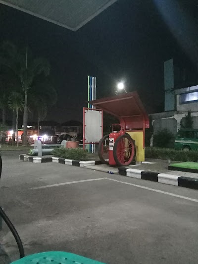 Photos of Pertamina gas station 34-40210