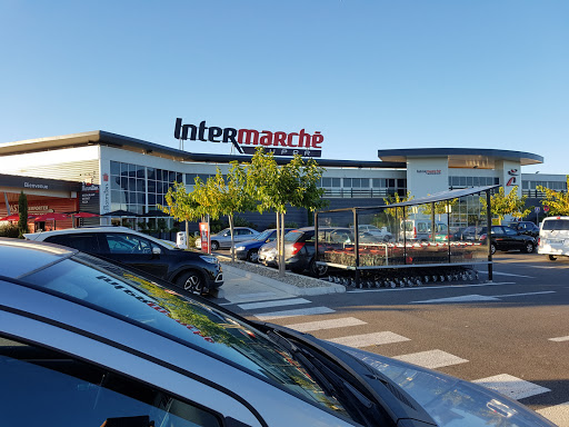 Photo 2 - Carrefour Contact